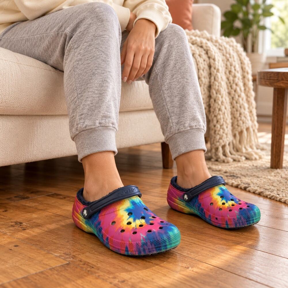 Crocs Classic Lined Tie Dye Clogs Men’s 10 Women’s 12 Faux Fur 206341